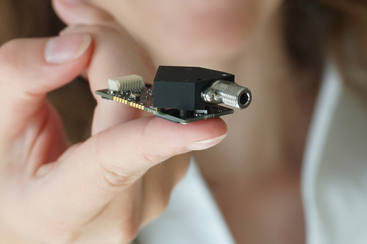 Ultra compact PEBBLE spectrometer VIS-NIR spectrometers